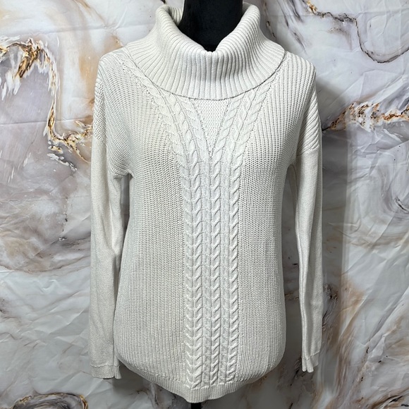 Banana Republic Factory Sweaters - Banana Republic Turtle Neck Cable Knit Sweater Long Sleeve Cream SZ S